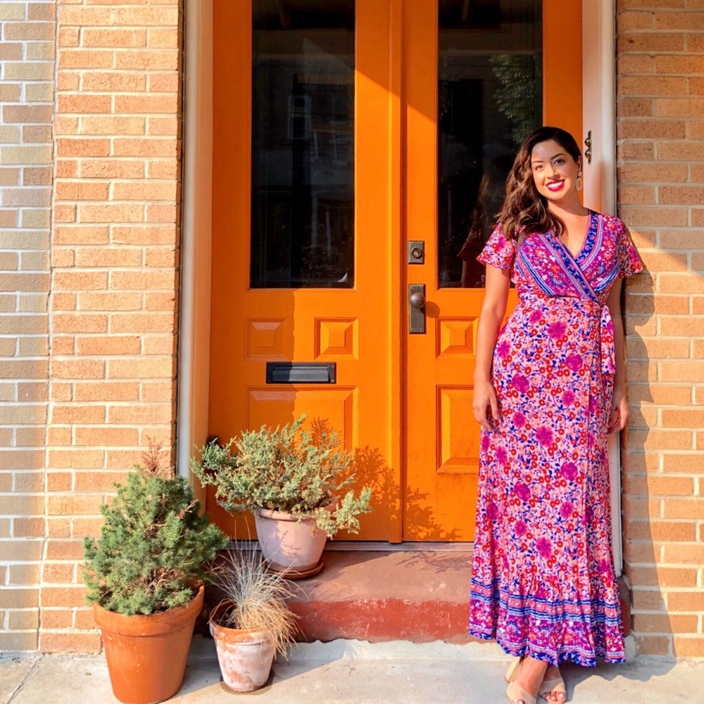 Meet your Posher, Amalia